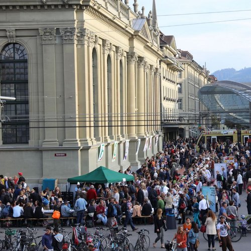 Foodsave-Fest vor der Heiliggeistkirche